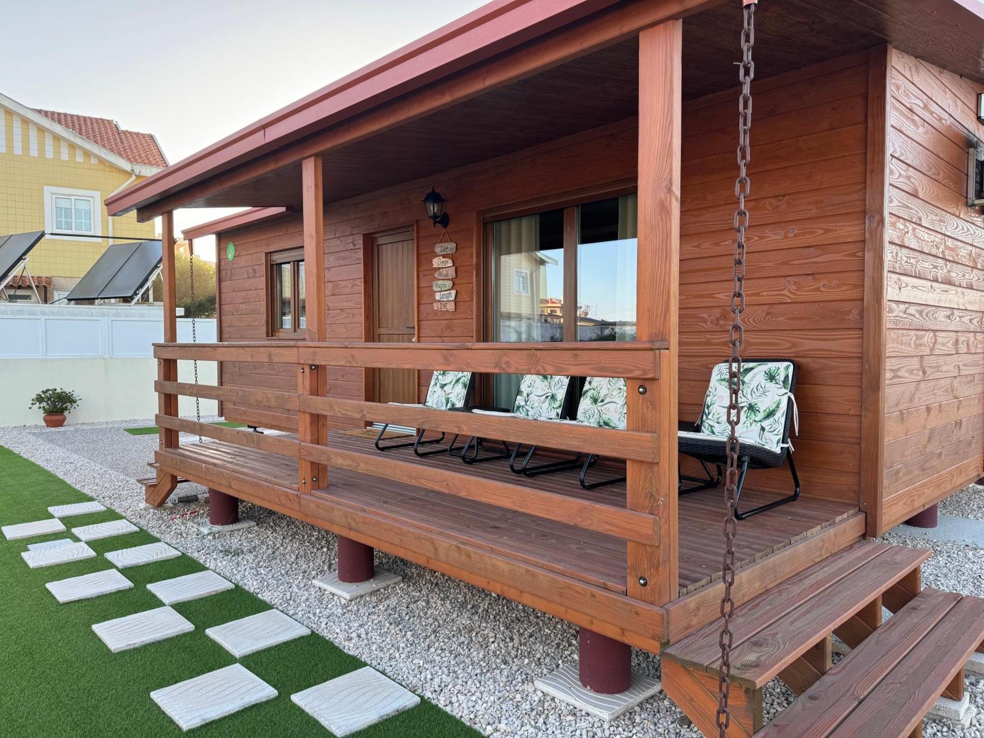 Acolhedora Casa De Ferias T2 Com Espaco Exterior อีสมอริซ ภายนอก รูปภาพ